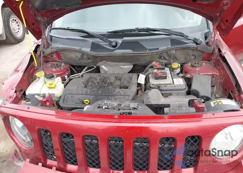 2016 Jeep Patriot Latitude из США, поврежденный, VIN 1C4NJPFB8GD584378